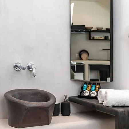 Apartment Sweet Emelia Luxury Suites *
