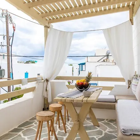 Sweet Emelia Luxury Suites Apartment Naxos City
