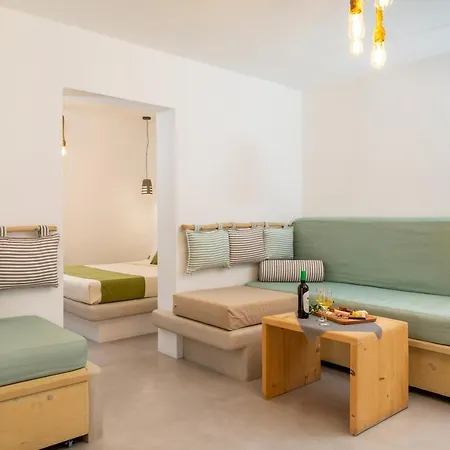 Sweet Emelia Luxury Suites Apartment Naxos City