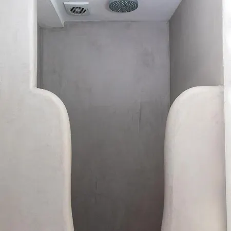 Apartment Sweet Emelia Luxury Suites