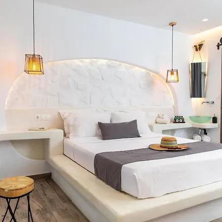 Sweet Emelia Luxury Suites Apartment Naxos City
