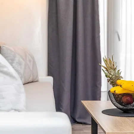 Sweet Emelia Luxury Suites Naxos City